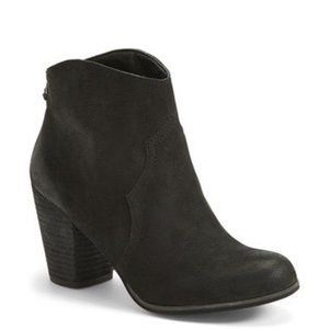 BP booties size 7.5 (runs small fits like size 7)